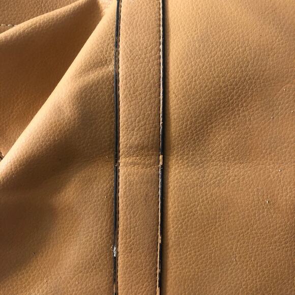 Tan PU Leather Satchel Weekender Duffle Bag - Picture 5 of 14